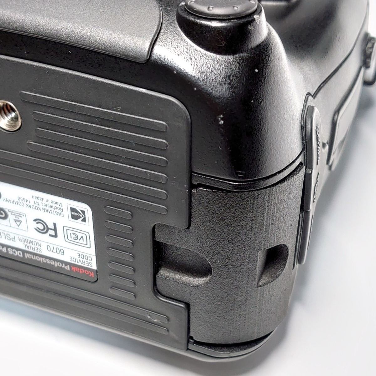 kodak dcs pro 用　バッテリー3本セット　アダプター付き　新品 Kodak DCS PRO 14n / SLRシリーズ用単4電池アダプター - メルカリ