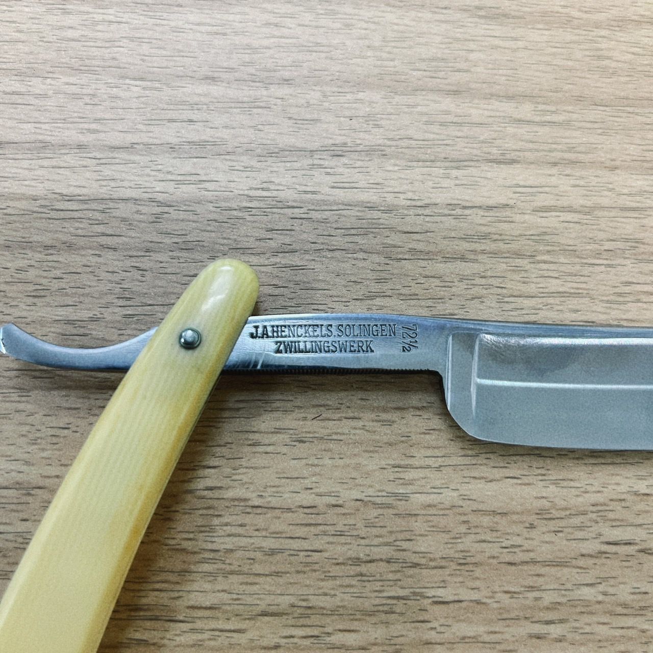 ゾーリンゲン 西洋剃刀 72番 - メルカリ