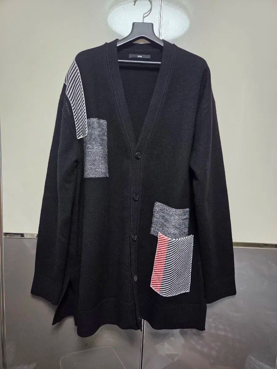 極美品✨アンタイトル L サイズ4 ジオメトリック柄 長袖