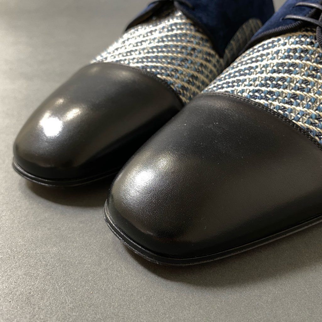3f30 《美品》 Christian Louboutin クリスチャンルブタン 素材 3f30 《美品》 Christian Louboutin クリスチャンルブタン 素材