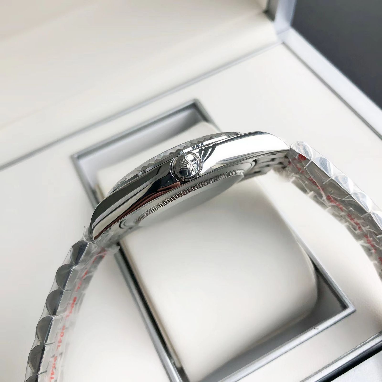 ROLEX 腕時計です
