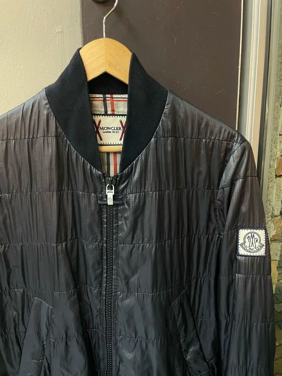 1 MONCLER モンクレール ガンマブルー 軽量 ジャケット