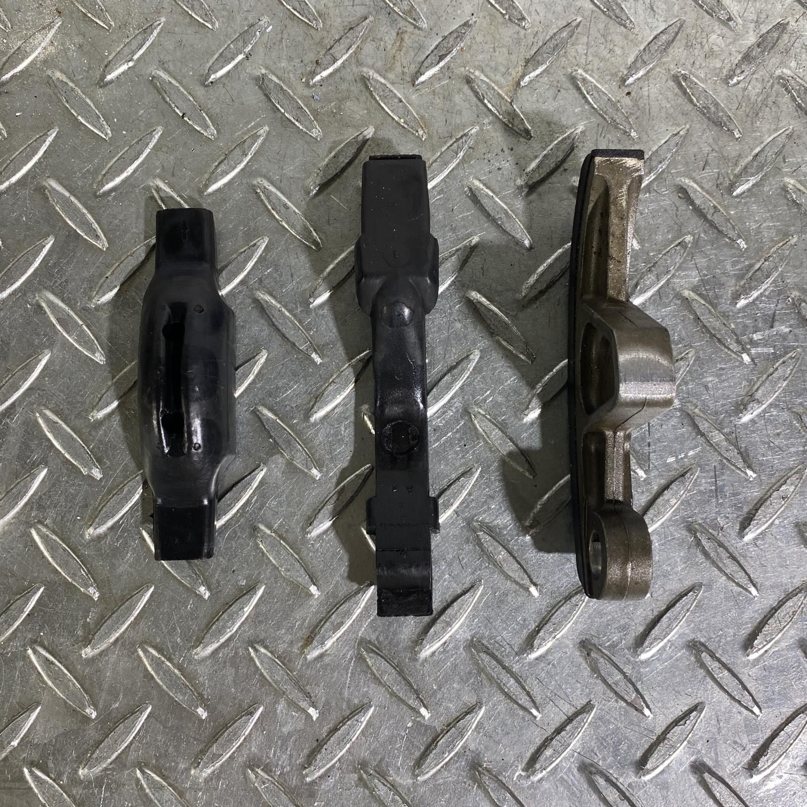 KAWASAKI Z750FX ３型 カムチェーンガイド カワサキ [M-250507-35] KAWASAKI Z750FX 3型 カムチェーンガイド カワサキ - メルカリ
