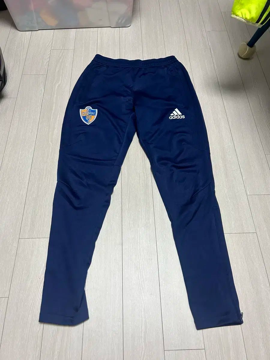 蔚山現代 ウルサンゲンダイ FC サッカーチーム ネイビー トレーニングパンツ 95 サイズ 販売