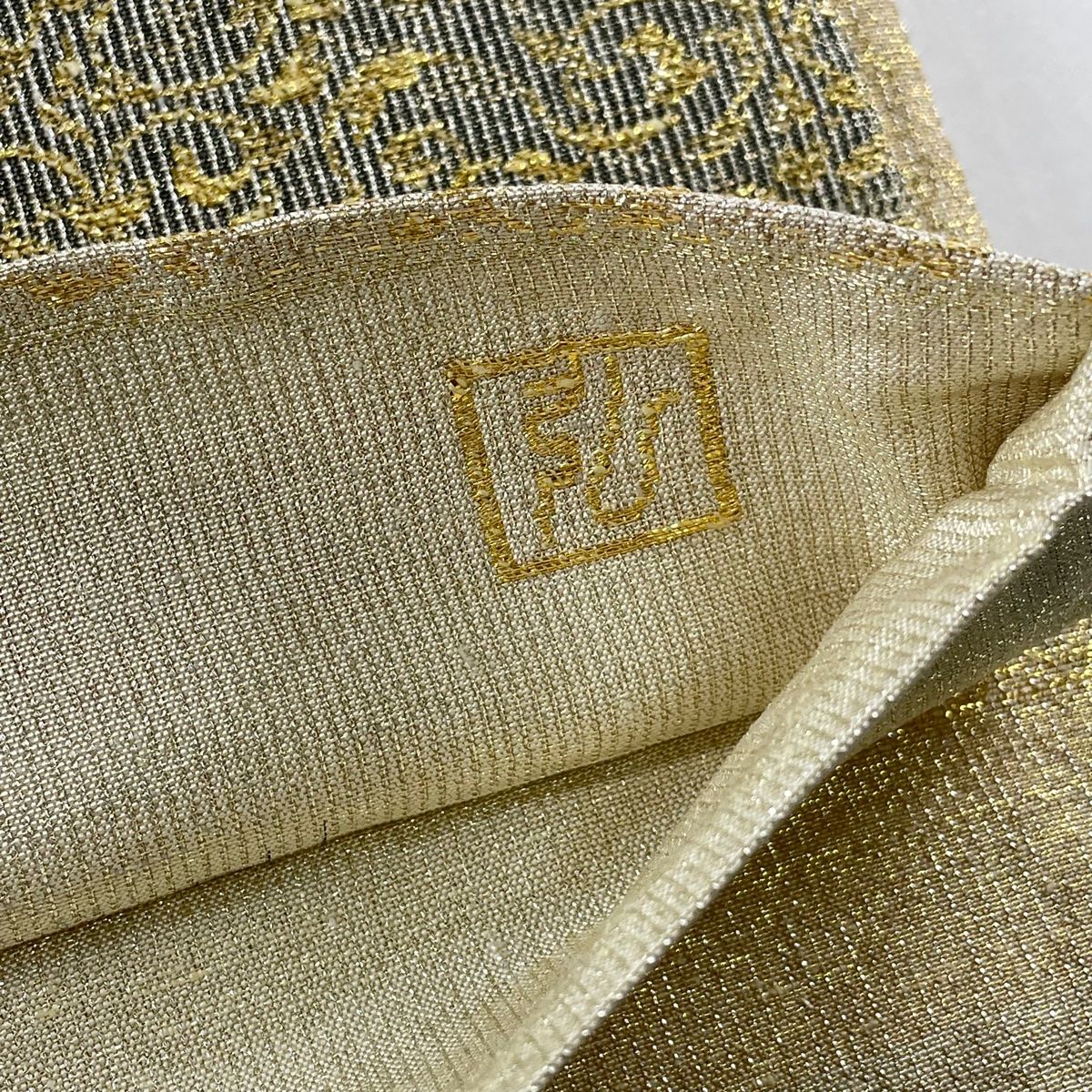 袋帯 美品 逸品 桝屋高尾 落款 純金綴錦 段縞 ギリシャ唐草 金