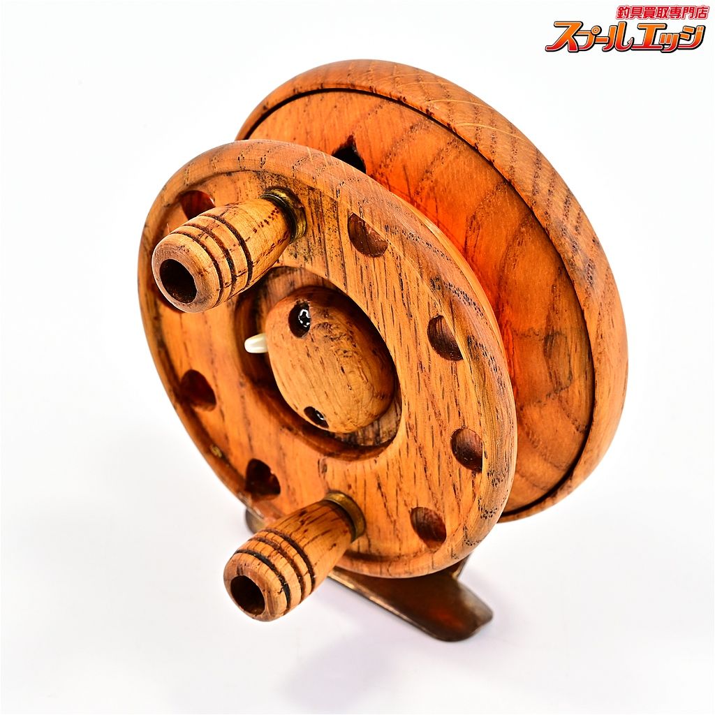 【つるや釣具】 木製落とし込みヘチリール チヌタイコリール TSURUYA