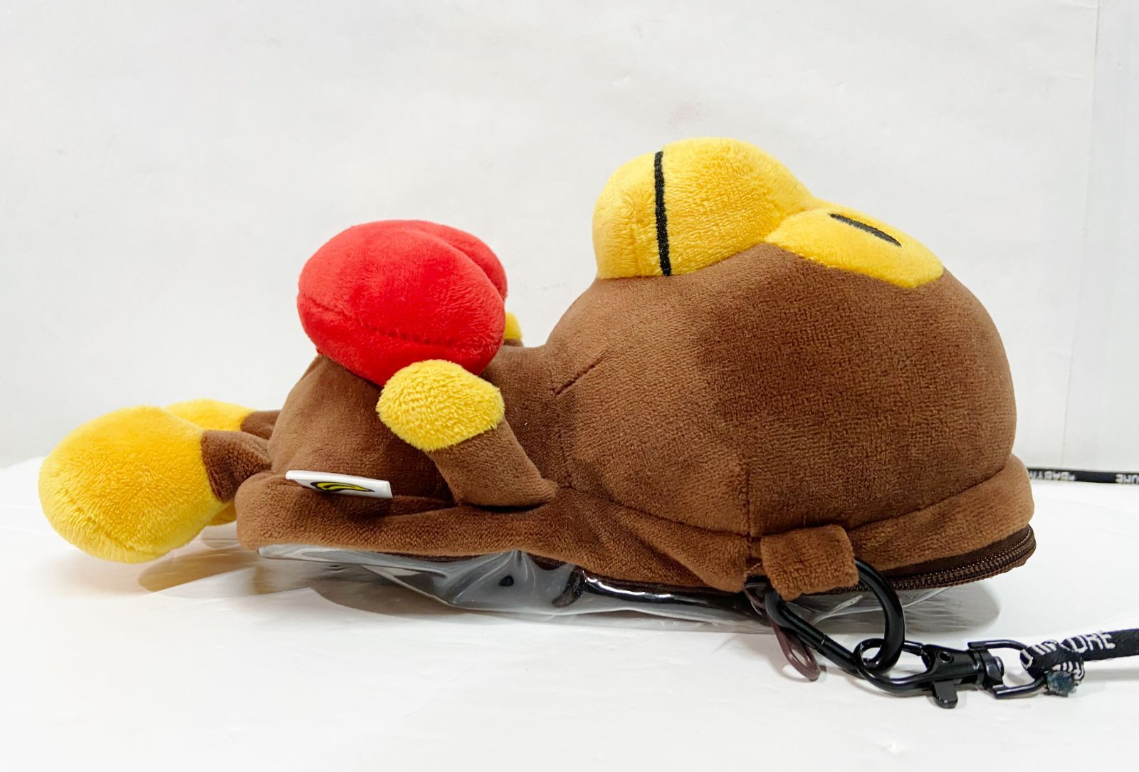 A BATHING APE アベイシングエイプ BABY MILO HEART MOBILE BAG