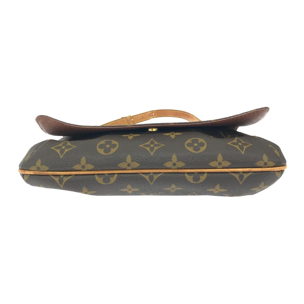 LOUIS VUITTON ルイヴィトン ミュゼットタンゴ ショート モノグラム  