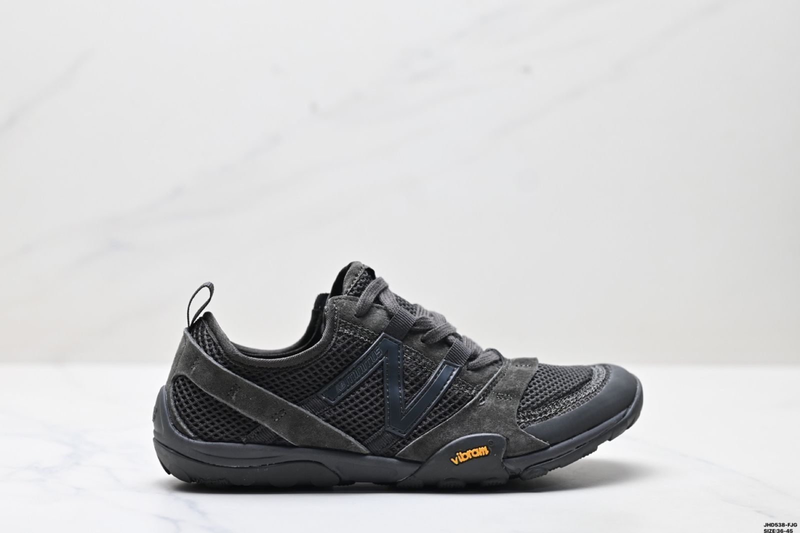 今日 New Balance MT10 シリーズ ニューバランス 薄底ベアフットシューズ 滑り止め 耐磨耗 バランス 軽量 ローカット カジュアル アーバンコミューティングランニングシューズ 在庫 価格
