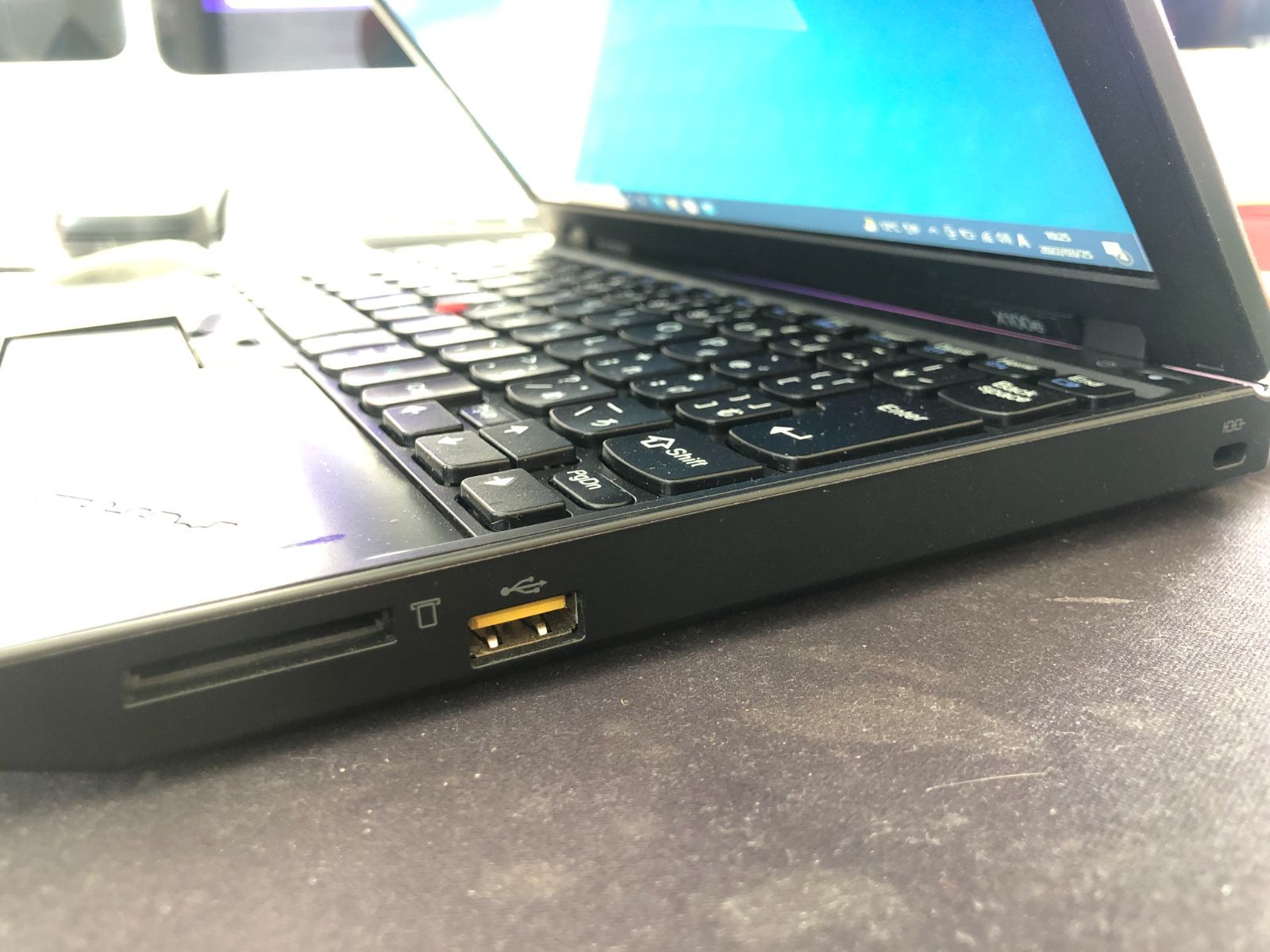 レノボ：ThinkPad X100e 4GB SSD 120GB - メルカリ