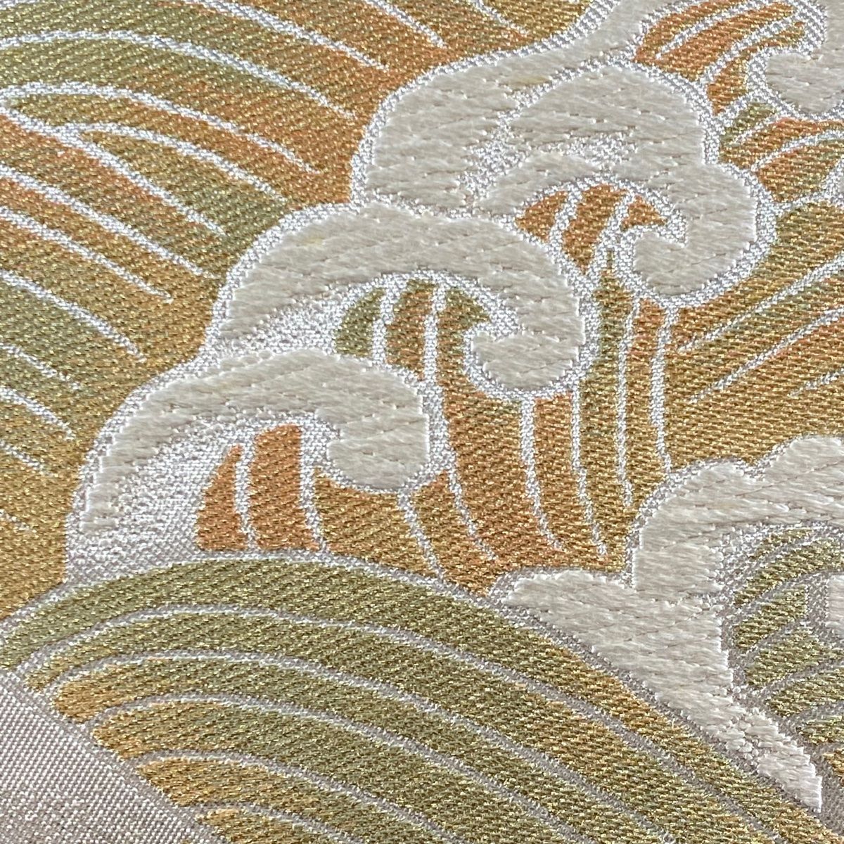 袋帯 逸品 川島織物 落款 波頭 霞 唐織 金糸 金色 六通 正絹 【中古
