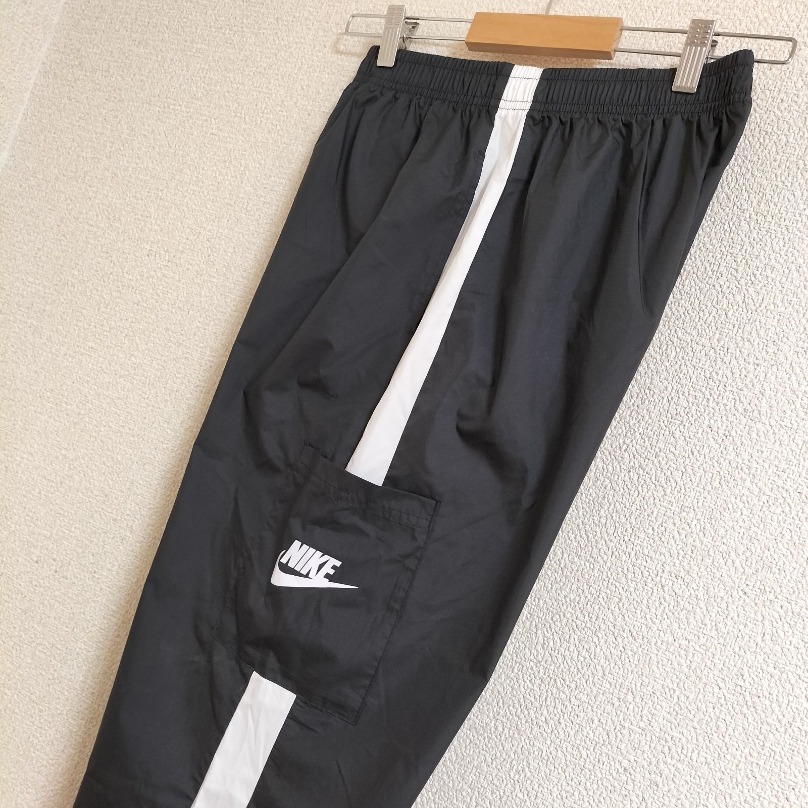 美品☆NIKE ナイロンパンツ ウーブンパンツ カーゴ シャカシャカ