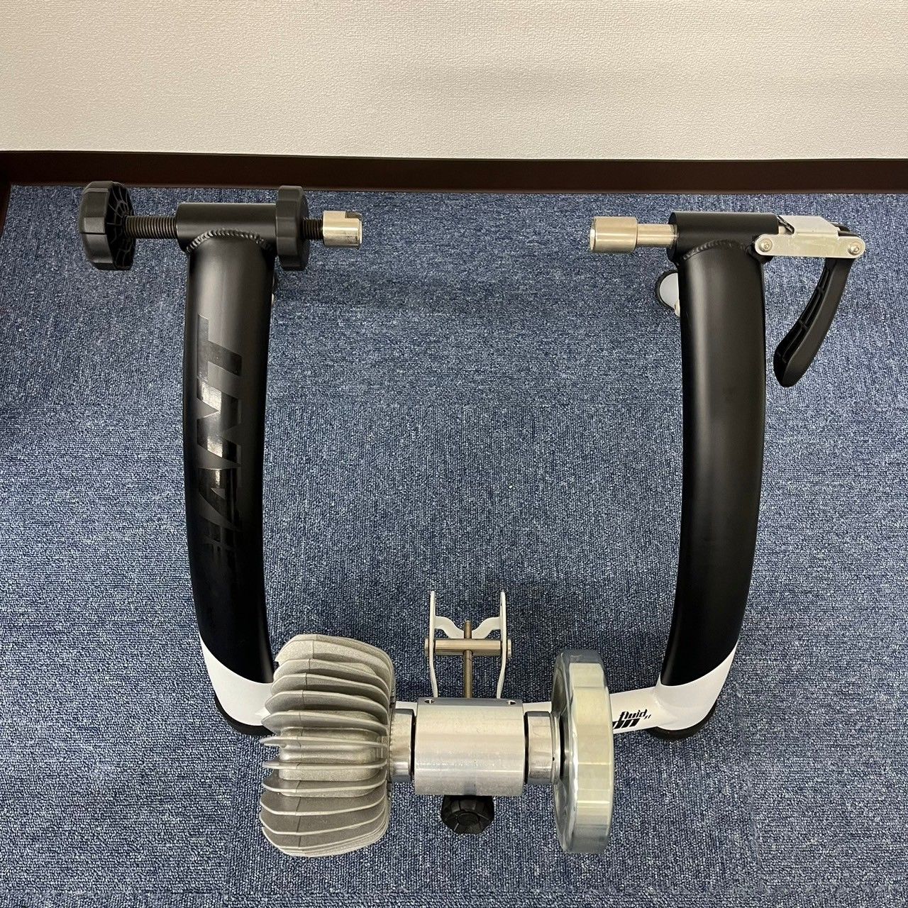 ジャイアント サイクロトロン フルードST ローラー台 【公式通販】