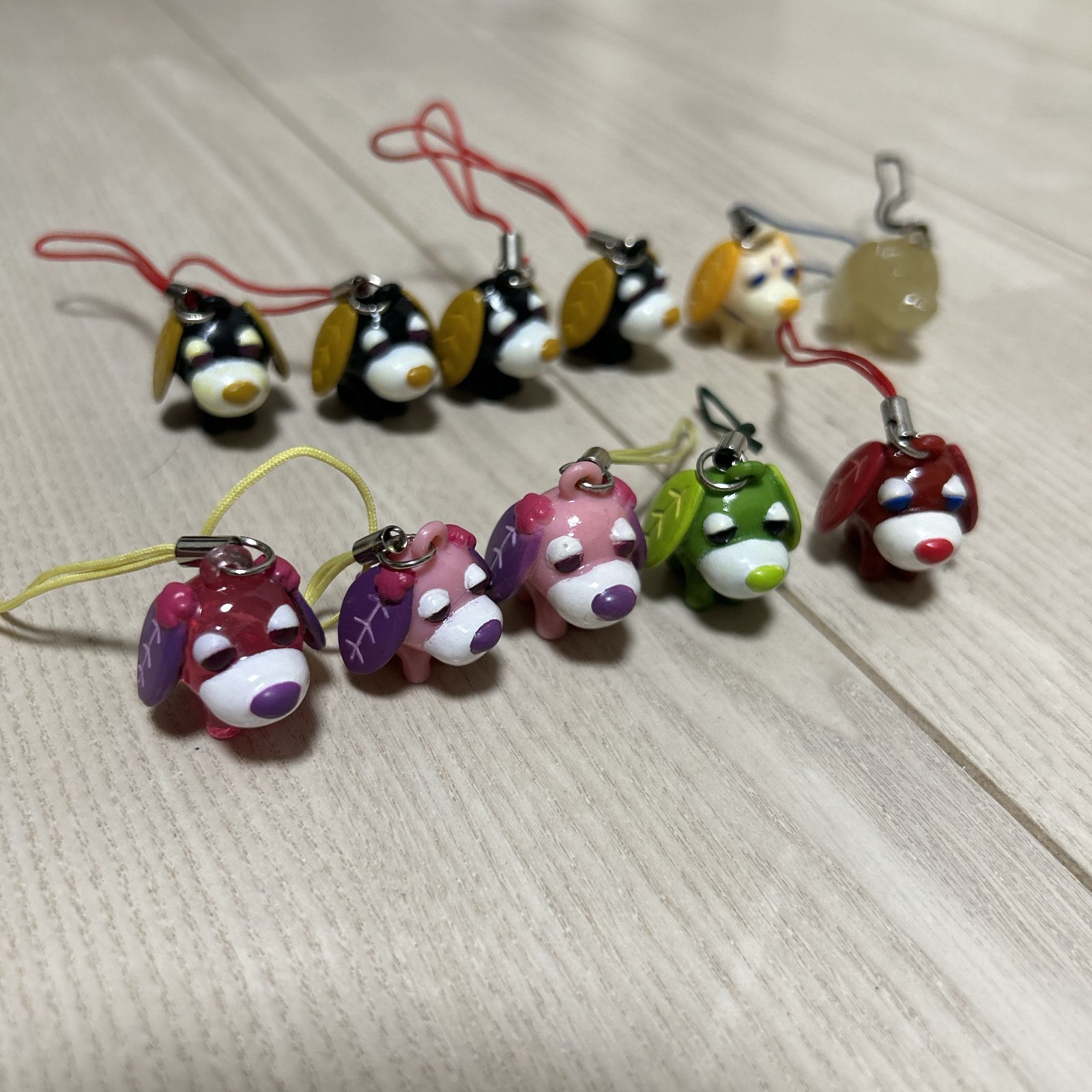 お茶犬ストラップ 11個まとめ売り - メルカリ