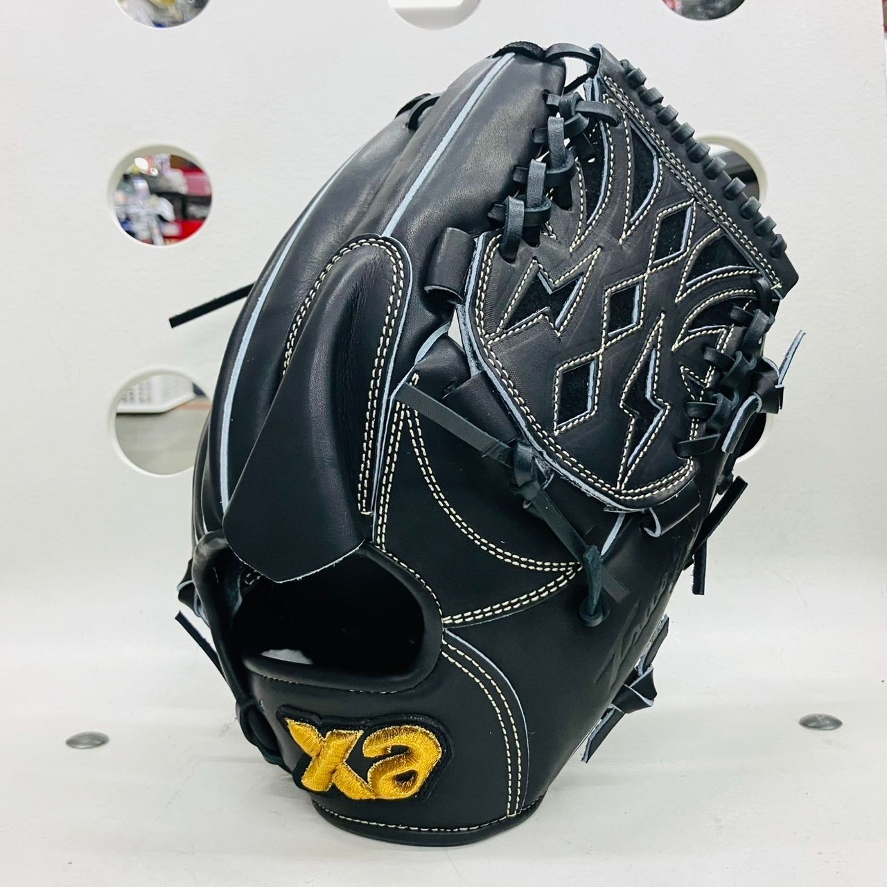 希少　ザナックス　元巨人　ジャイアンツ　入来祐作選手　実使用　支給品　グローブ 希少 ザナックス 元巨人 ジャイアンツ 入来祐作選手 実使用 支給