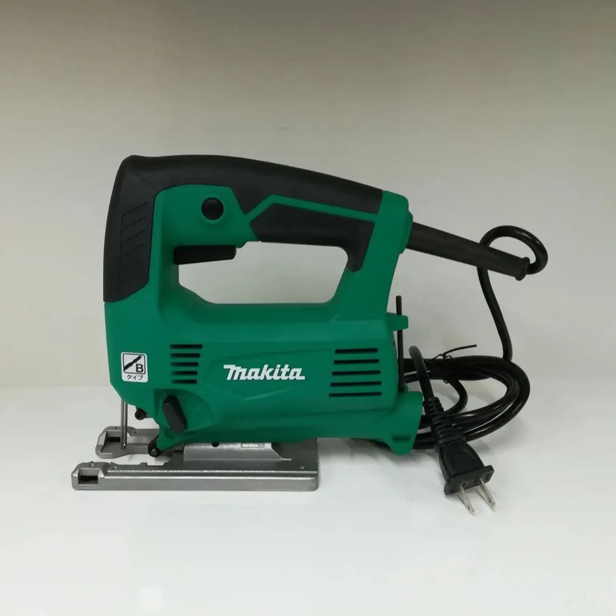 ※【極美品】makita マキタ ジグソー M421 送料無料　1961