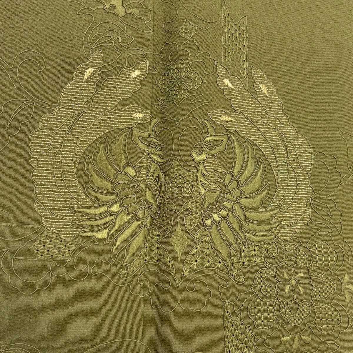 付下げ 身丈168cm 裄丈67cm M 袷 鳳凰 華文 刺繍 金糸 鶯色 正絹