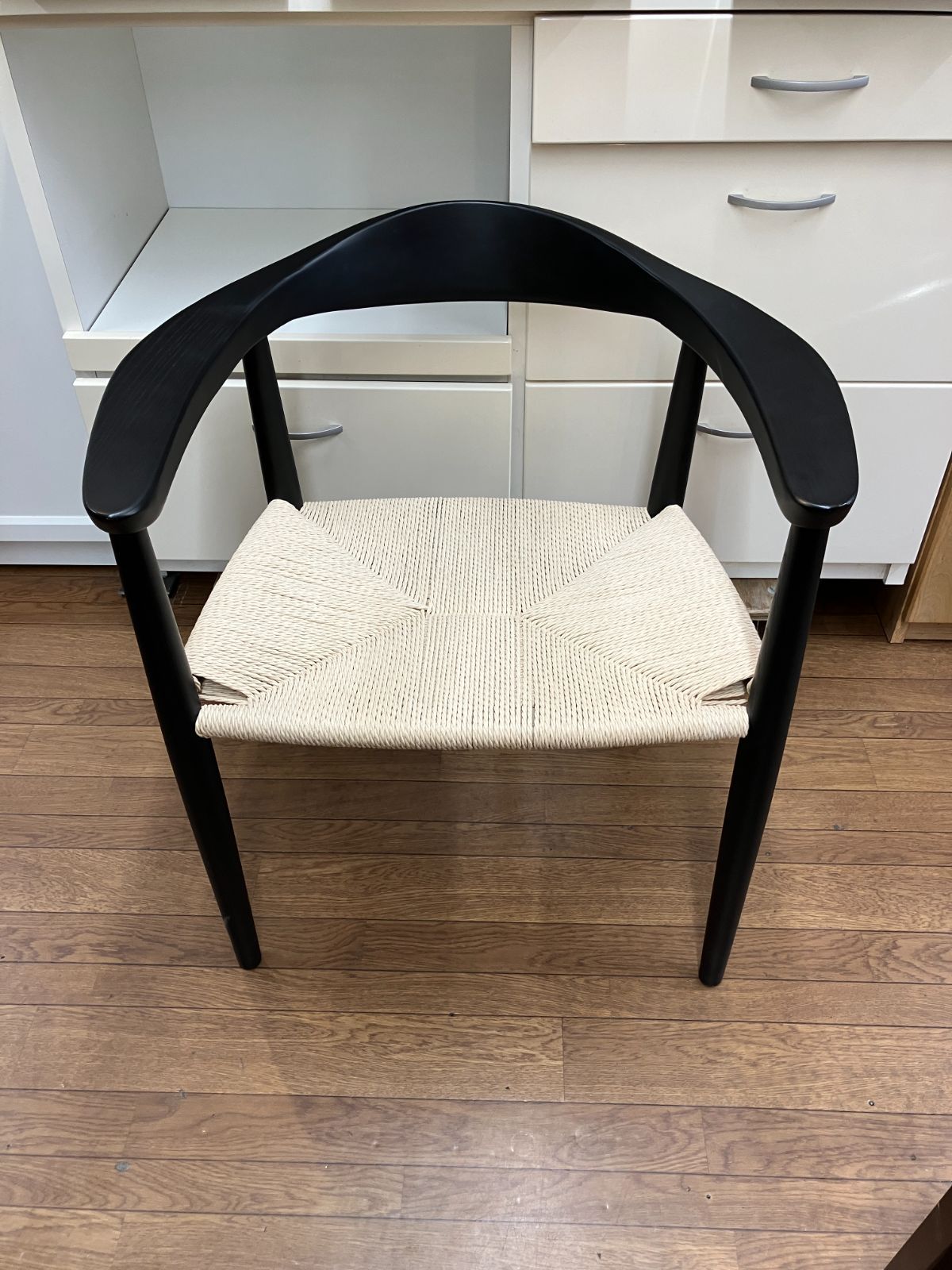 関東圏のみ発送 ハンス J ウェグナー THE CHAIR C10-106 Ｔ