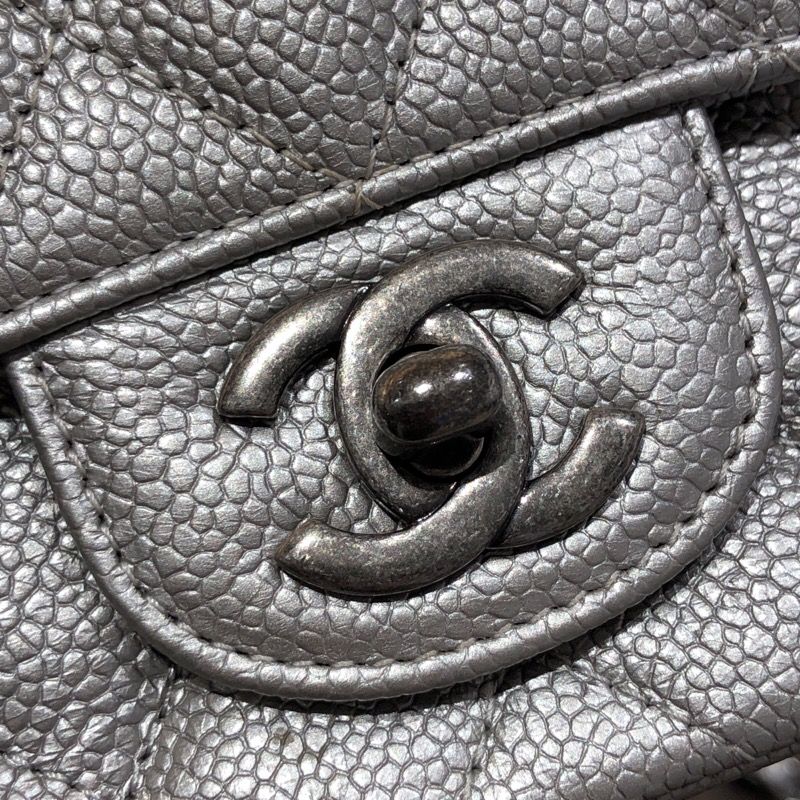 シャネル CHANEL ミニマトラッセ17 A35200 シルバー/SV金具 シャネル CHANEL ミニマトラッセ17 A35200 シルバー/SV金具