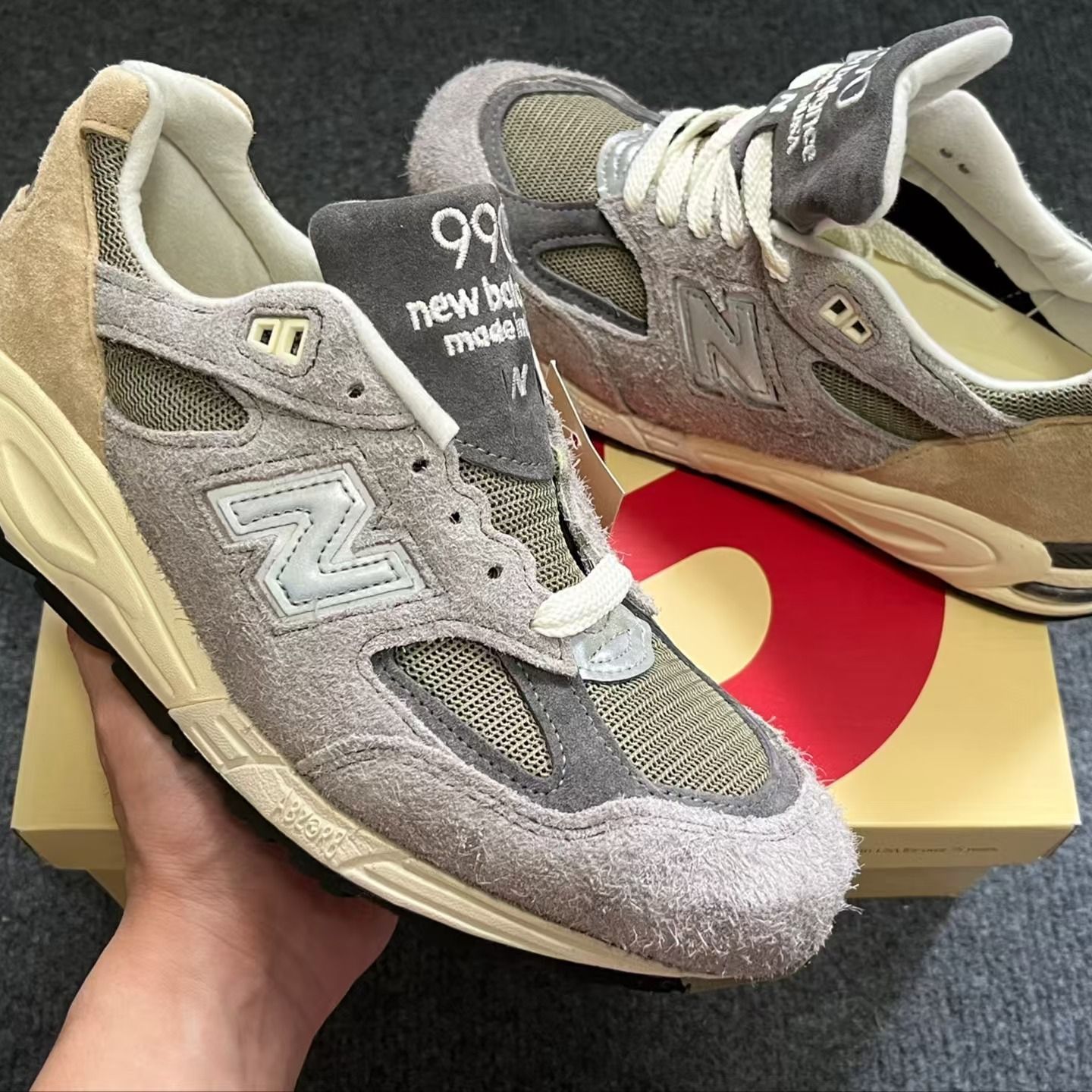 New Balance Teddy Made NB 990 V2 ニューバランス テディメイド 990 V2 グレー/ブラウン カジュアルシューズ