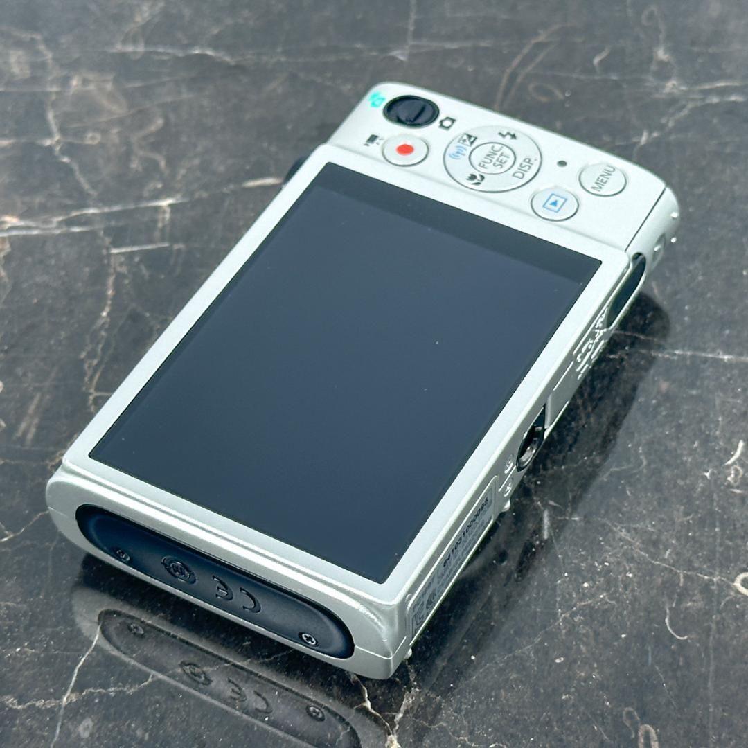 Canon IXY 610F シルバー 約1210万画素 キャノン デジタルカメラ