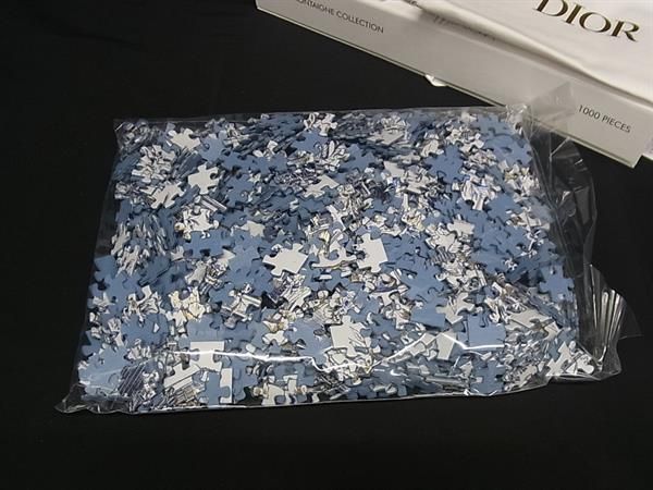 ChristianDior ディオール モンテーニュ コレクション 1000ピース パズル オブジェ インテリア ホワイト系 FN0591
