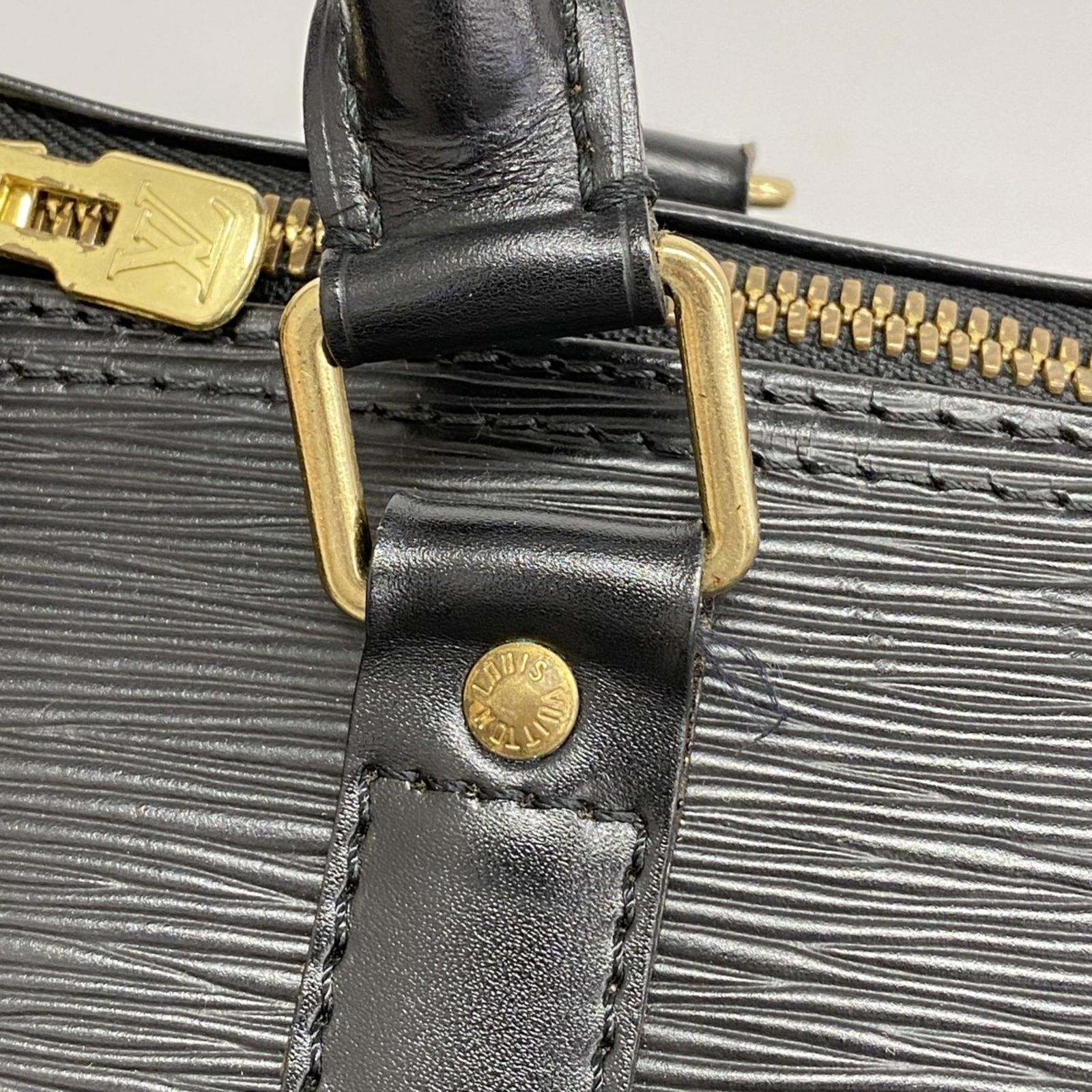 美品 ルイヴィトン キーポル50 ボストンバッグ エピ ノワール M42962 楽天市場】ヴィトン エピ キーポル50 m42962 ブラックの通販