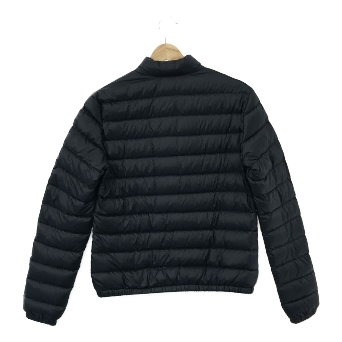 MONCLER モンクレール　ライトダウン　美品 MONCLER モンクレール ダウン ダウンジャケット ライトダウン