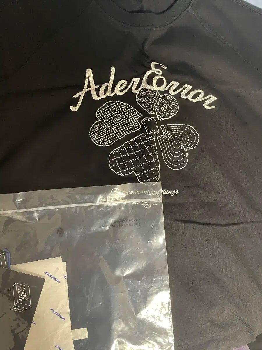 ADER ERROR(アーダーエラー) テーバー ロゴ Tシャツ ノワール A2 サイズ 出品