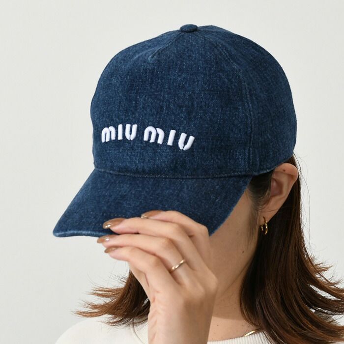 MIU MIU 刺繍ロゴ入り デニムBASEBALLCAP