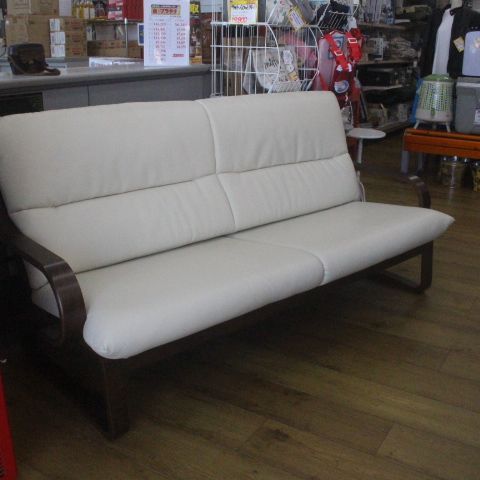 フジファニチャー 富士ファニチャー 木枠 2人掛け ソフトレザー ソファ