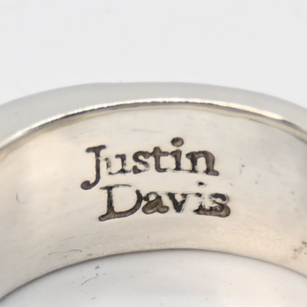 JUSTIN DAVIS