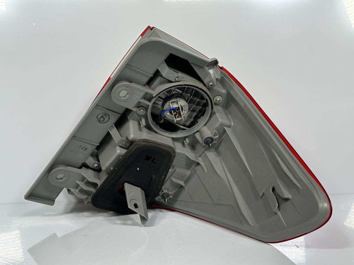 破損キズなし アルファード ANH20W GGH20W ATH20W ANH25W 純正 左テールランプ テールライト LH LED 81561-58061 58-26 6 管理31413 FFCRYSTALESIA_COM