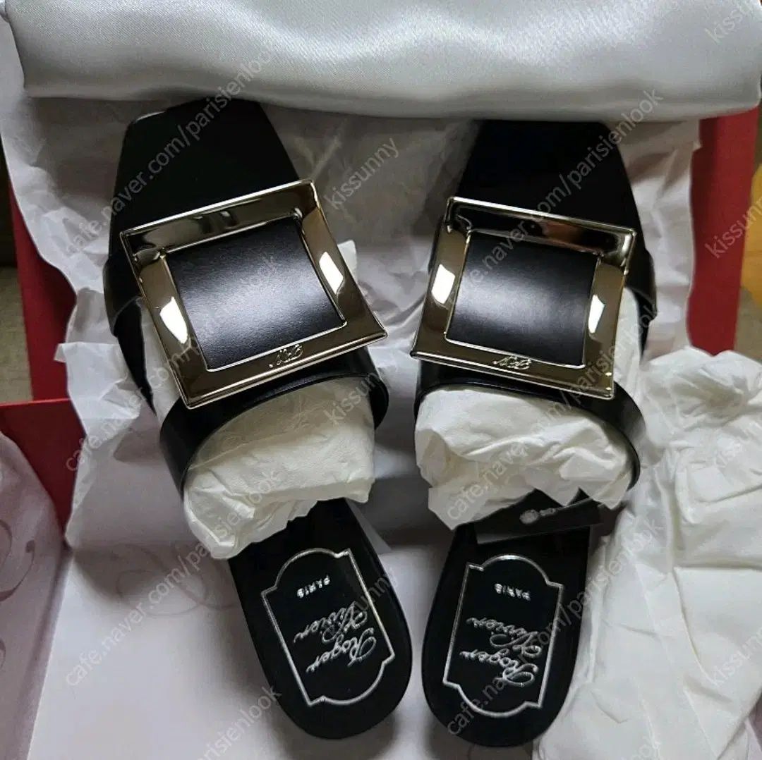 Roger Vivier ロジェ ヴィヴィエ ヴィッキー ビブ サンダル ミュール
