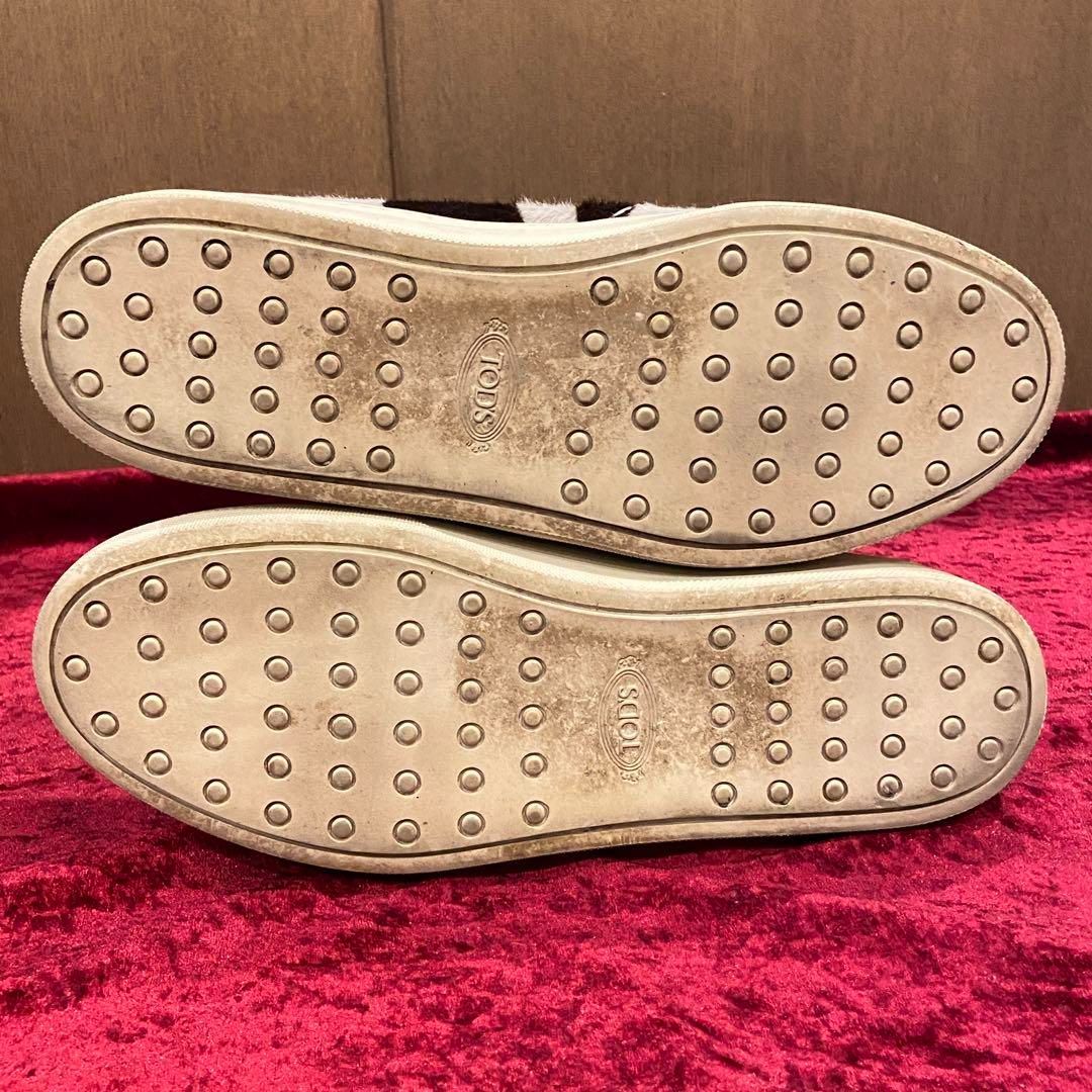 美品 Tod's トッズ ゼブラ T金具 ハラコレザー ローファー 美品 Tod's トッズ ゼブラ T金具 ハラコレザー ローファー
