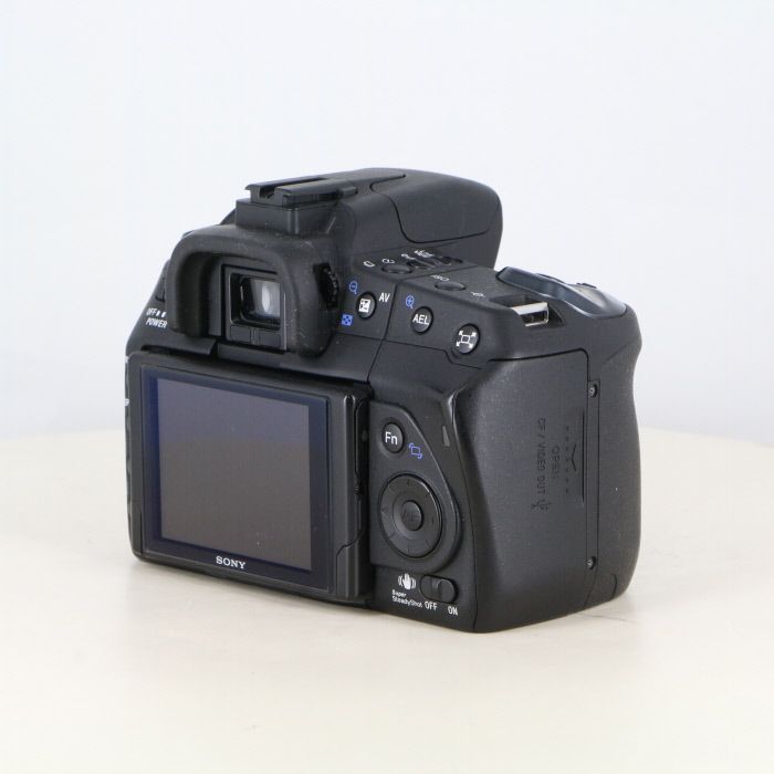 ボディ ブラック