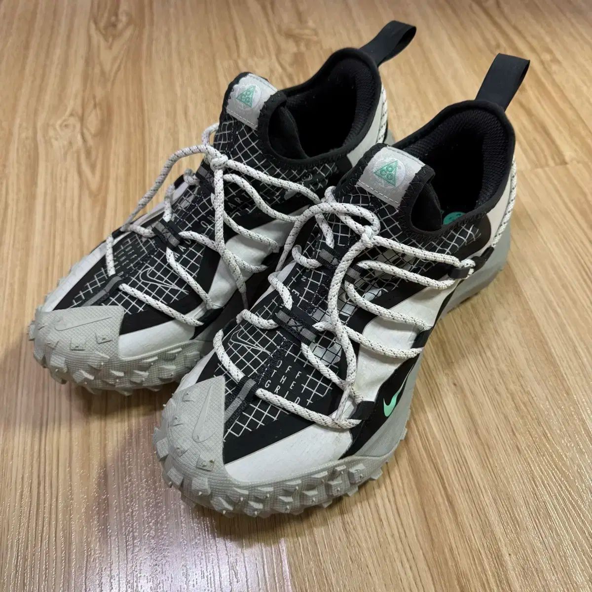 ナイキ ACG マウンテン フライ SE