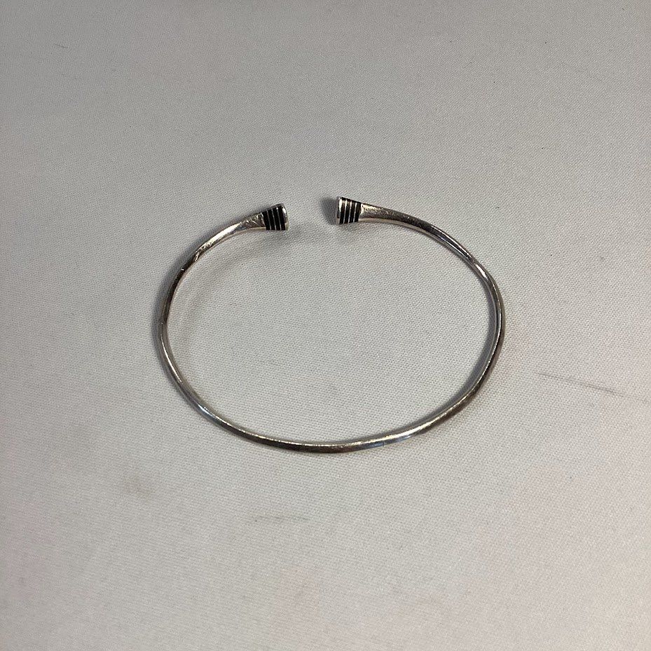 トゥアレグ族】H型 バングル トゥアレグ族 銀製 シルバー H型