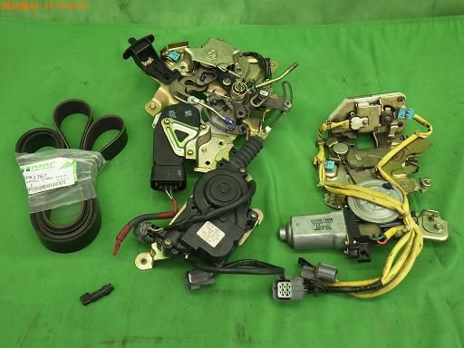 【中古】412320-10050 72663-S7S-9012-M2  ステップワゴン 純正 パーツ セット