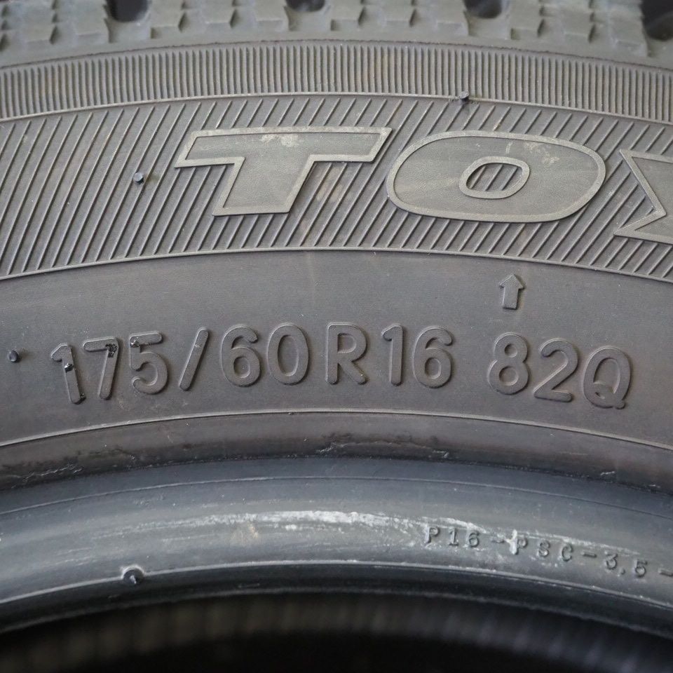 20年製 TOYO TIRE OBSERVE GIZ 【 175/60R16 2本 】 スタッドレス パンク等の補修用に