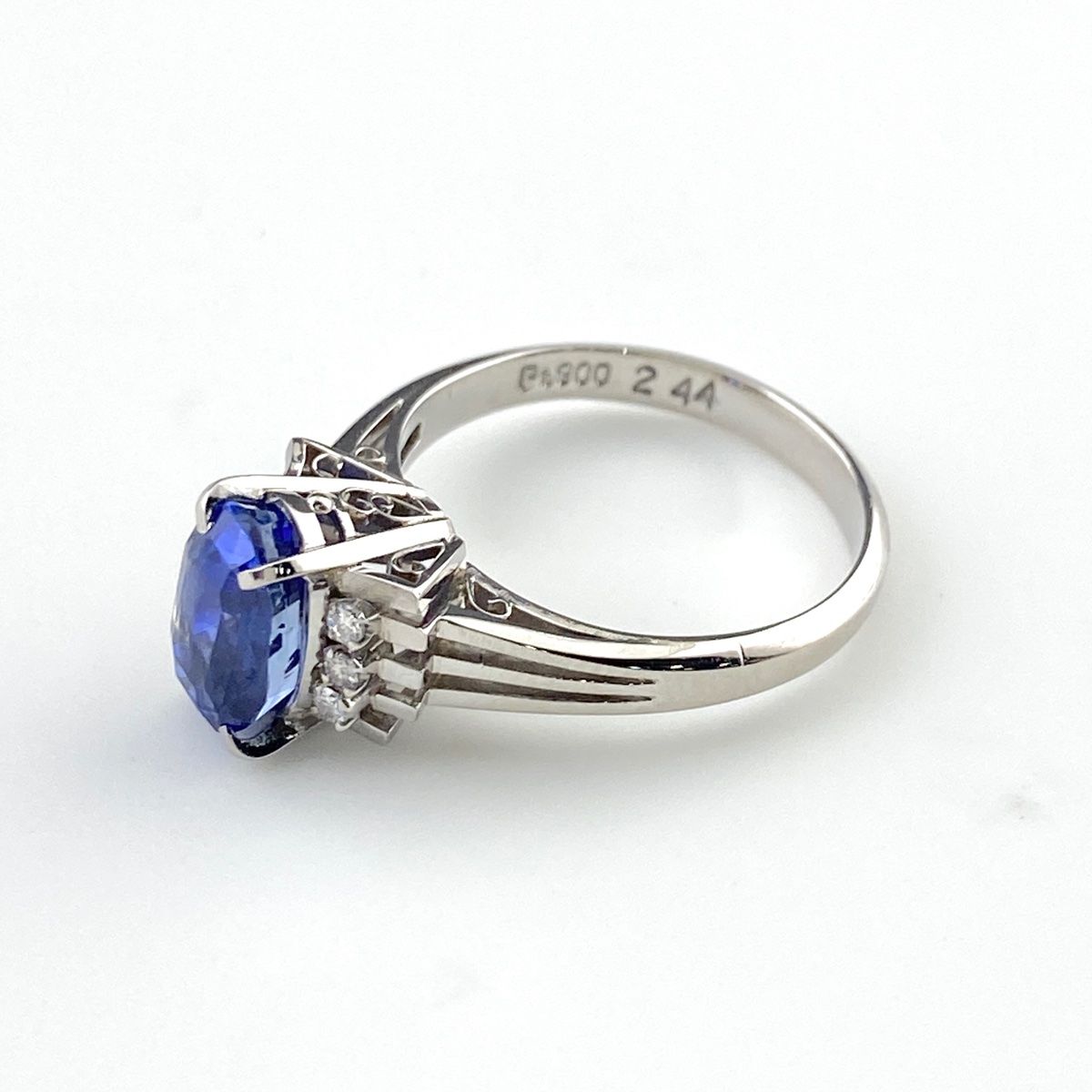 サファイア デザインリング プラチナ 指輪 メレダイヤ リング 11.5号  