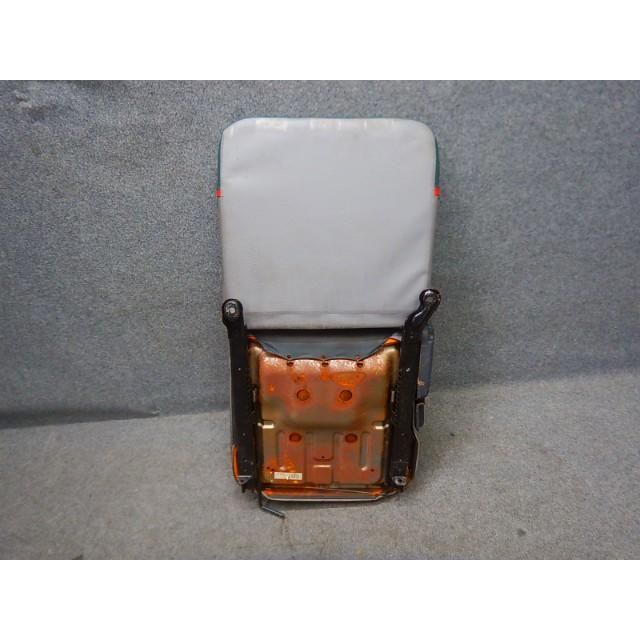 耐久性 運転席シート