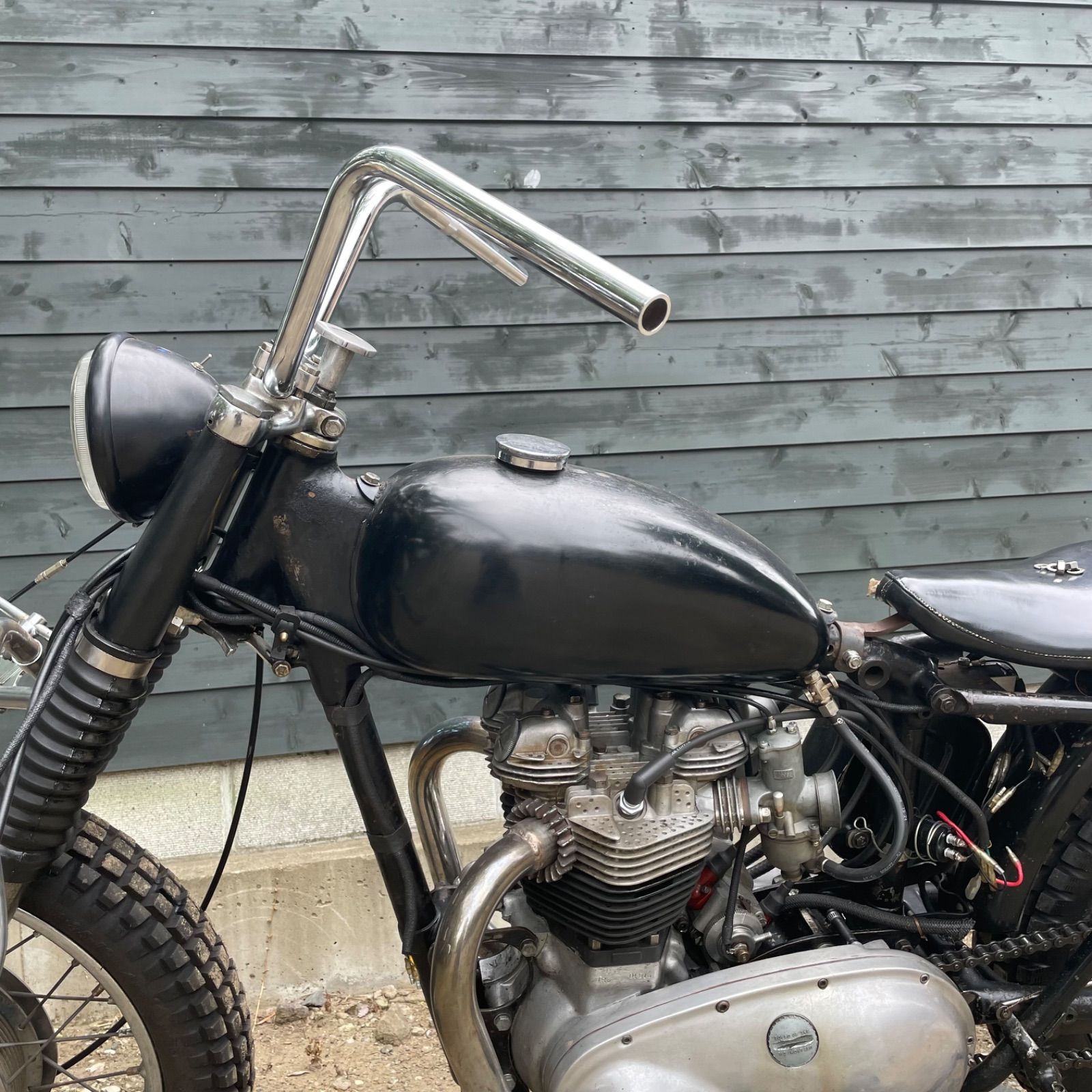 トライアンフ ミリバー エイプ ハンドル BSA ノートン TR6