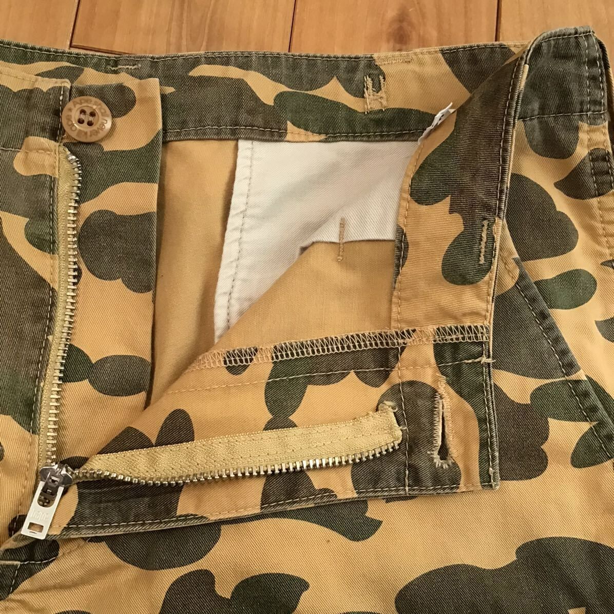 1st camo yellow カーゴ ハーフパンツ Sサイズ a bathing ape BAPE shorts エイプ ベイプ アベイシングエイプ 迷彩 ショーツ NIGO