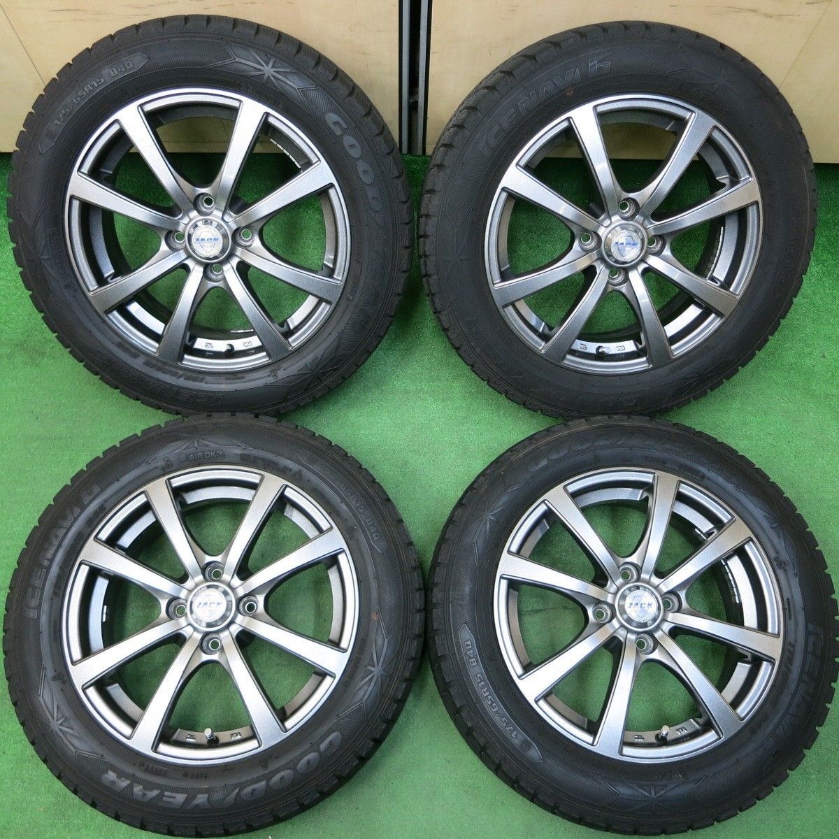 *送料無料* バリ溝！キレイ！8.5分スタッドレス 175/65R15 グッドイヤー アイスナビ6 ZACK JP-110 MONZA ザック PCD100/4H4031909イス