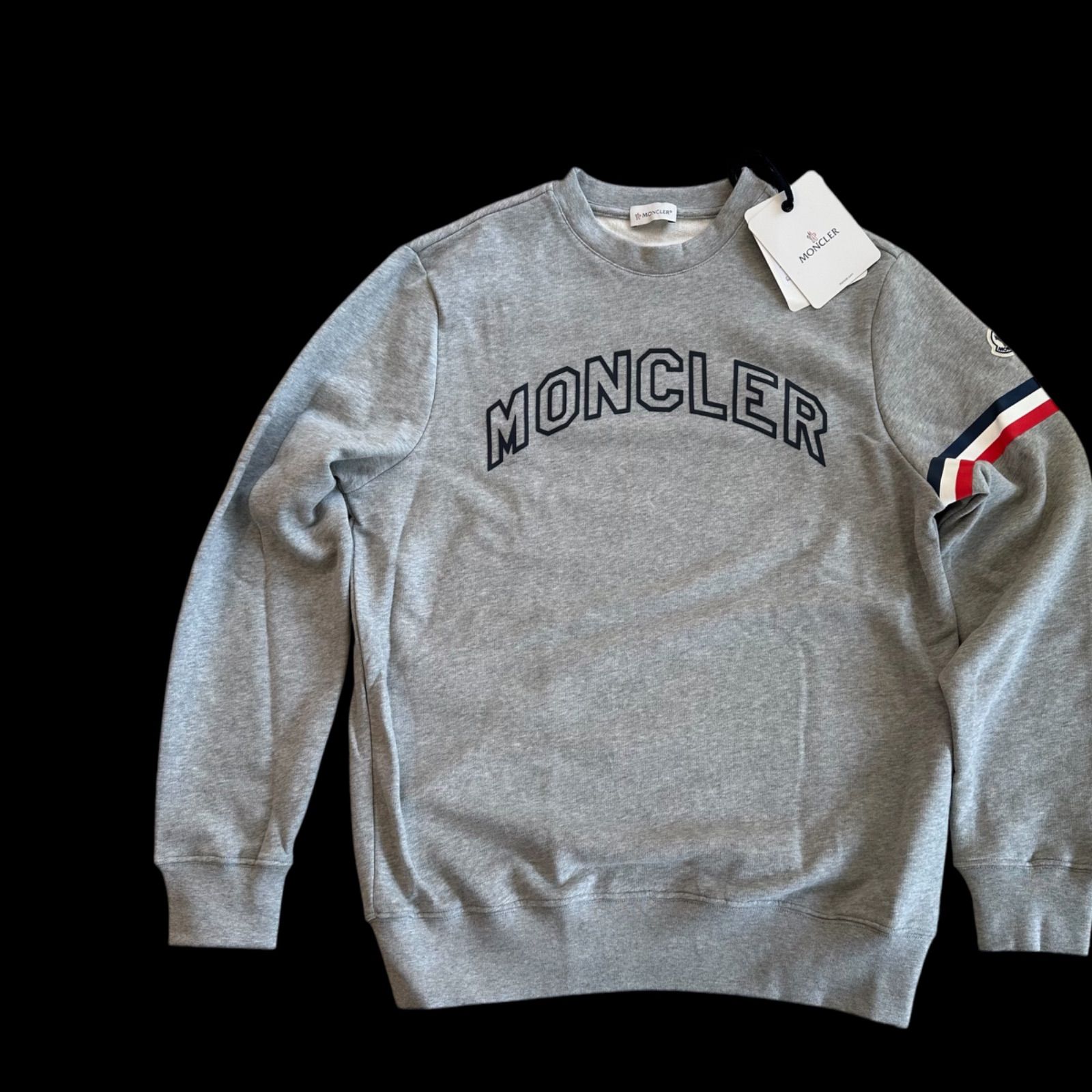 Moncler 腕ストライプ トレーナー グレー - メルカリ