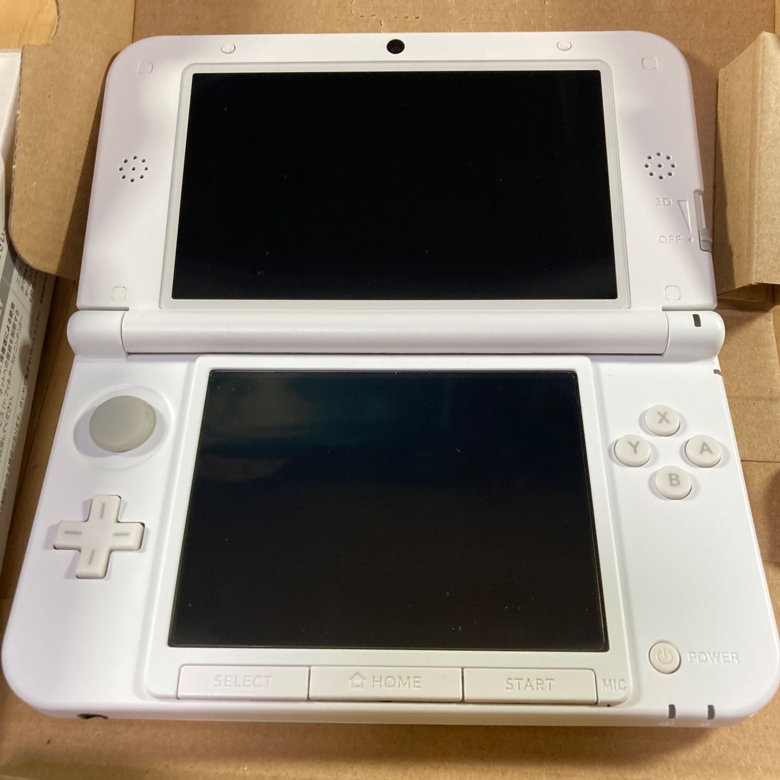 ニンテンドー3DS LL ホワイト