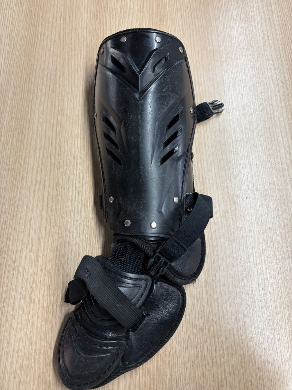 [Used] ZETT (ZETT) leg guard BLL2095R left hitter black [protector/baseball/foot guard]