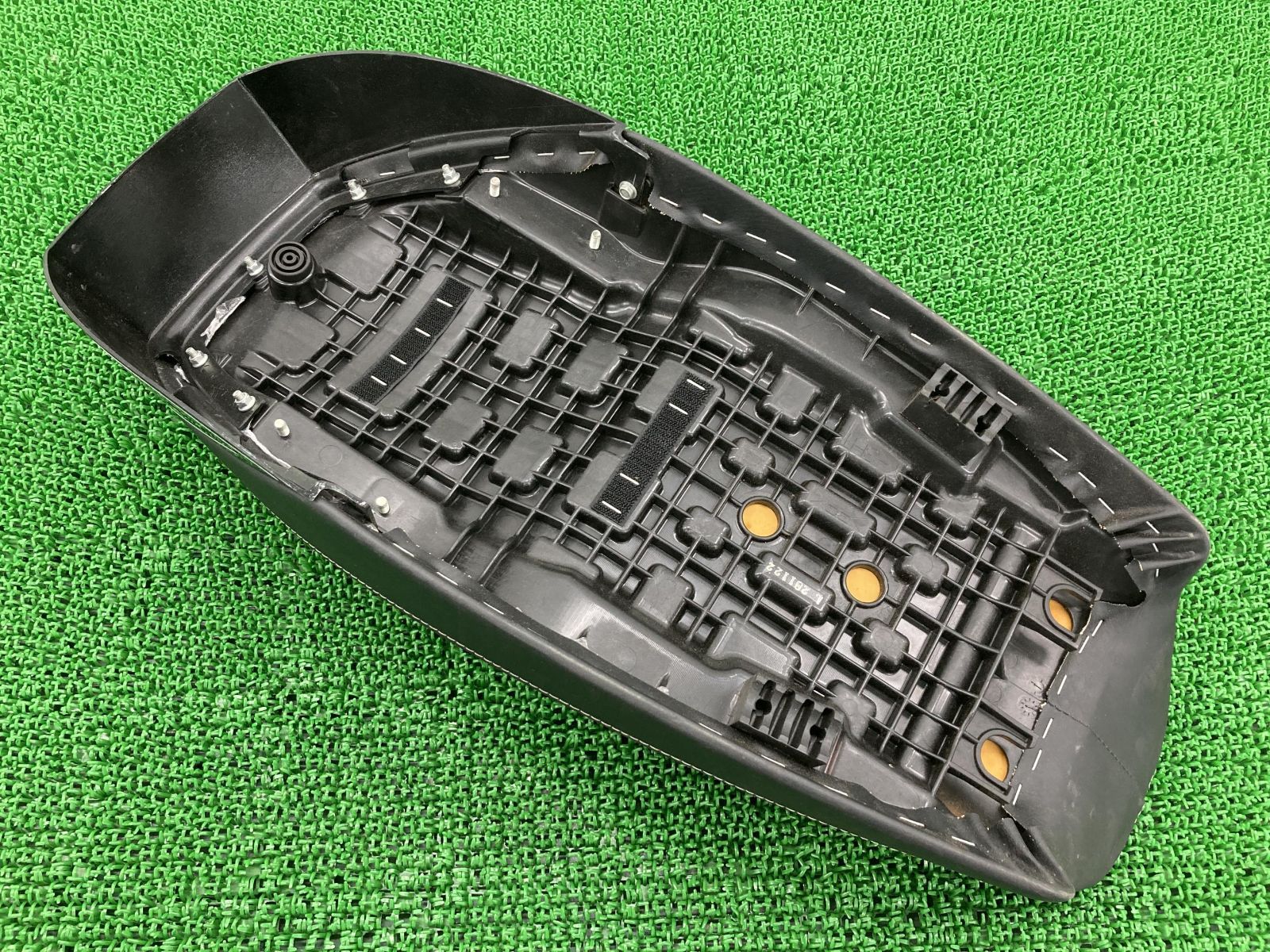 はな SR400 シート 3HT ヤマハ 純正 中古 バイク 部品 RH03J シート