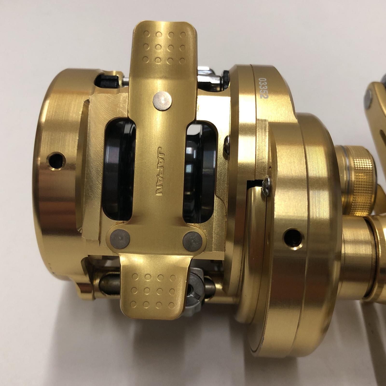 Amazon | シマノ(SHIMANO) ベイトリール 両軸 15 オシア コン